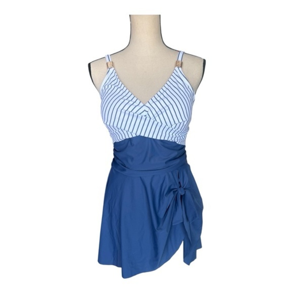Blooming Jelly Women's Tummy Control Swimsuit Size L